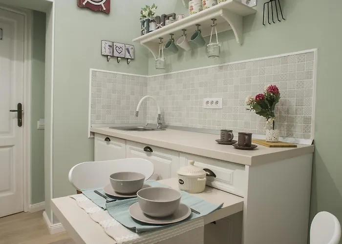 62 Steps To Petit Bonheur Apartment