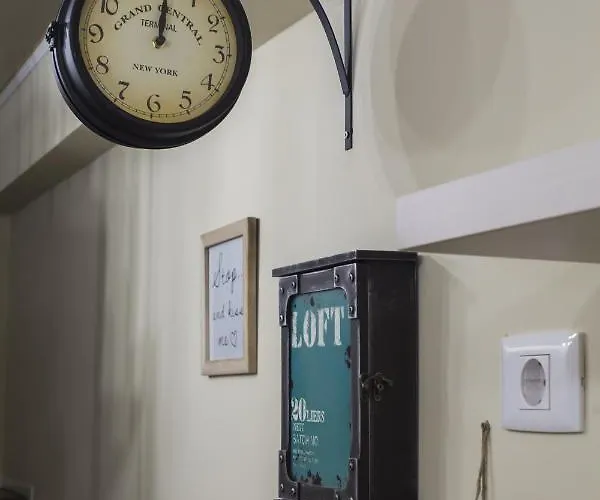 62 Steps To Petit Bonheur Apartment