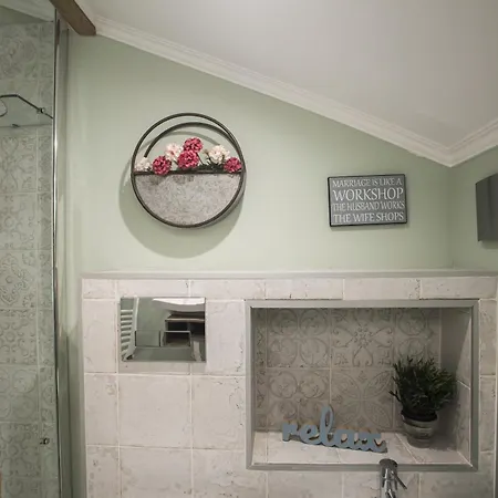 62 Steps To Petit Bonheur Appartement *