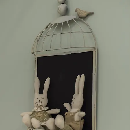 Апартаменти 62 Steps To Petit Bonheur Бухарест