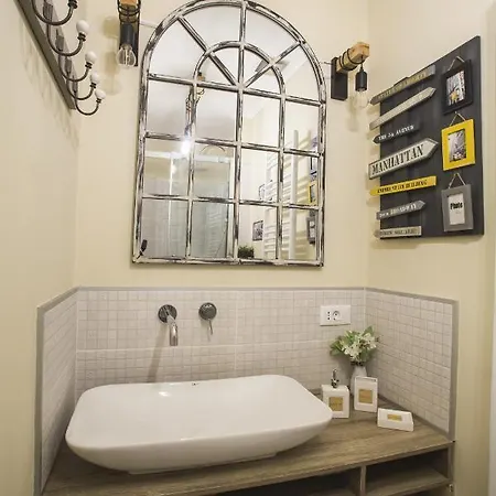 62 Steps To Petit Bonheur Appartement Boekarest