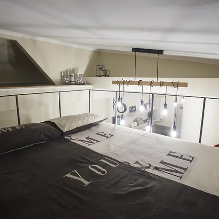 62 Steps To Petit Bonheur Appartement