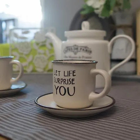 62 Steps To Petit Bonheur * Бухарест