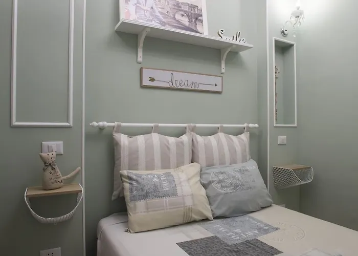 Апартаменты 62 Steps To Petit Bonheur