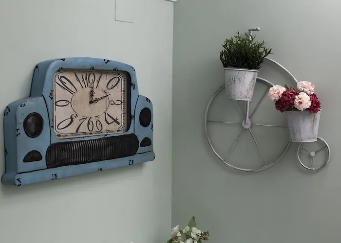 62 Steps To Petit Bonheur *