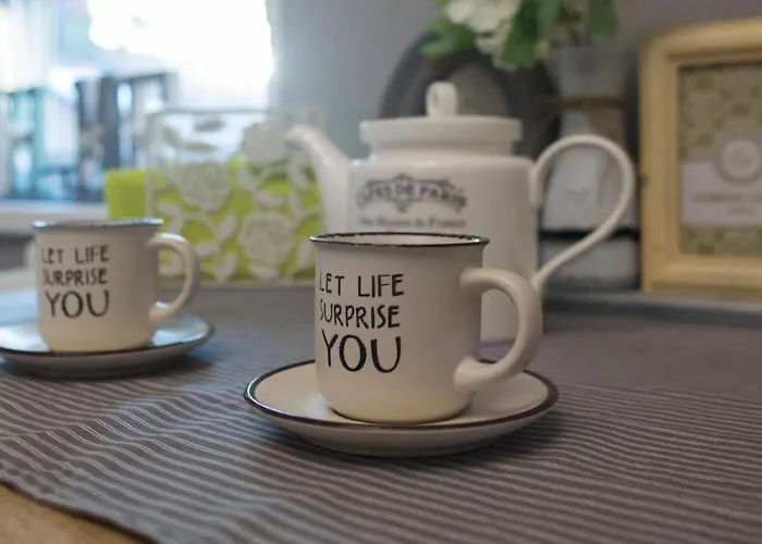 62 Steps To Petit Bonheur * Βουκουρέστι