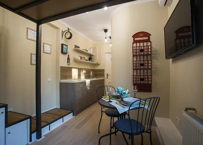 Apartman 62 Steps To Petit Bonheur