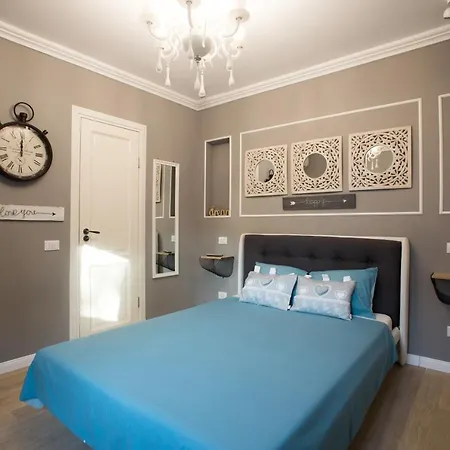 62 Steps To Petit Bonheur * Bucureşti