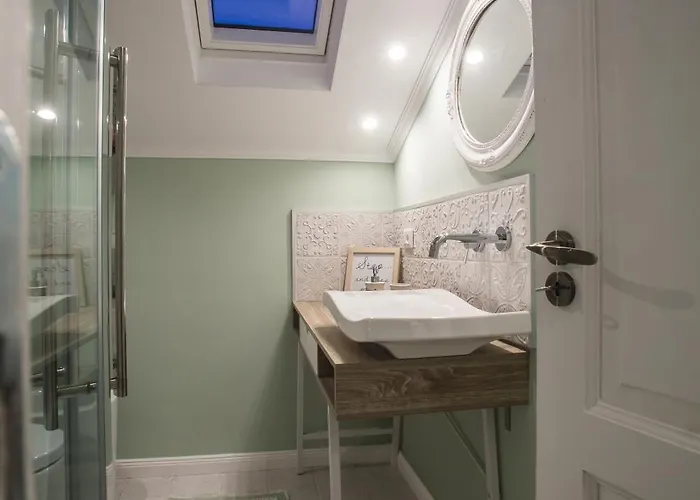 62 Steps To Petit Bonheur 公寓