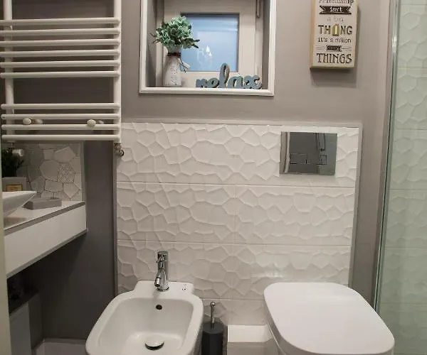 公寓 62 Steps To Petit Bonheur 布加勒斯特