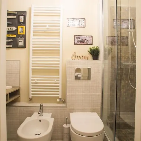 62 Steps To Petit Bonheur *